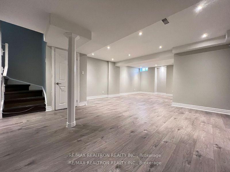 Photo 26 of 31 Blue Grouse Road, Vaughan, Patterson — HOMEH