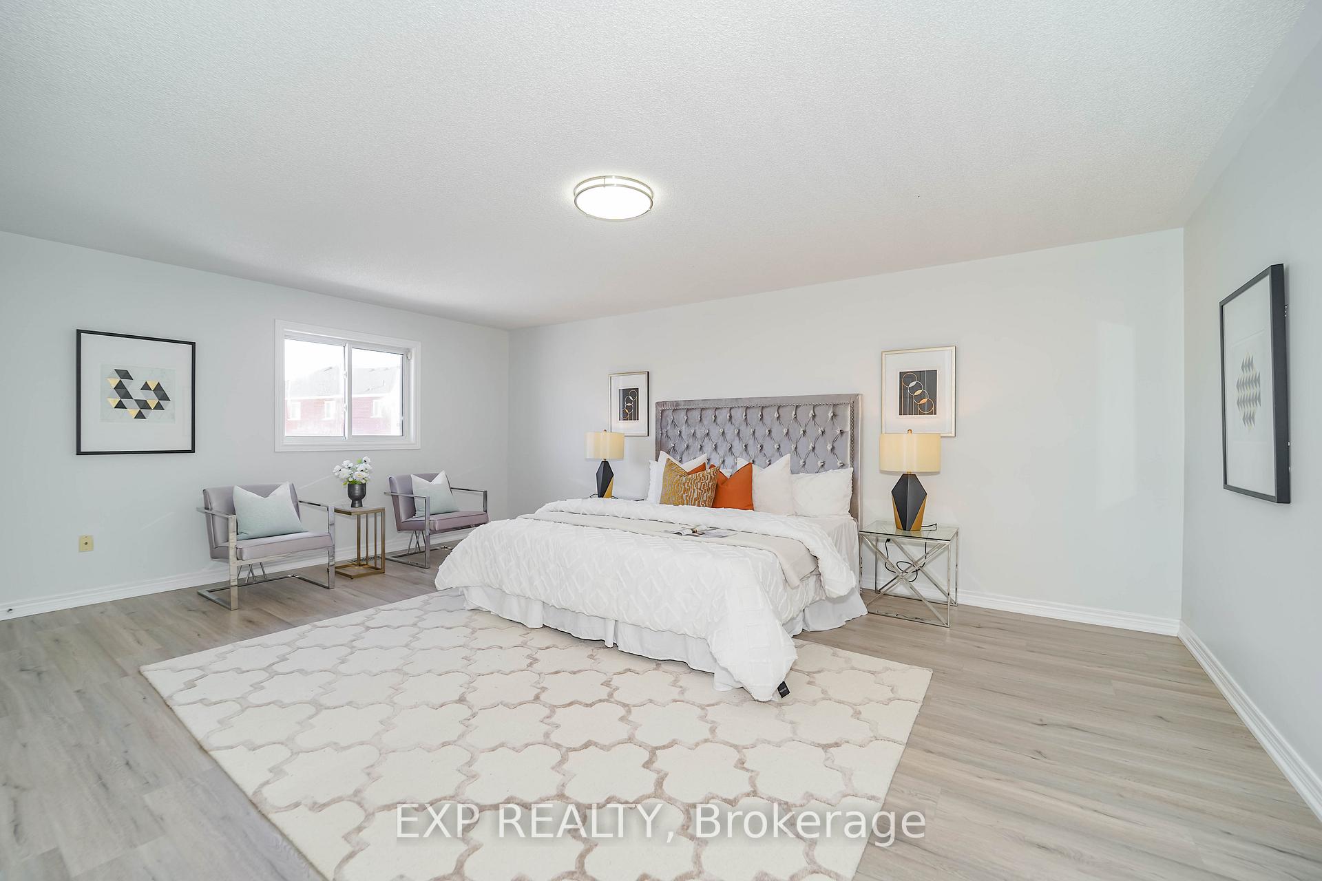 Photo 20 of 35 Ball Crescent, Whitby, Williamsburg — HOMEH