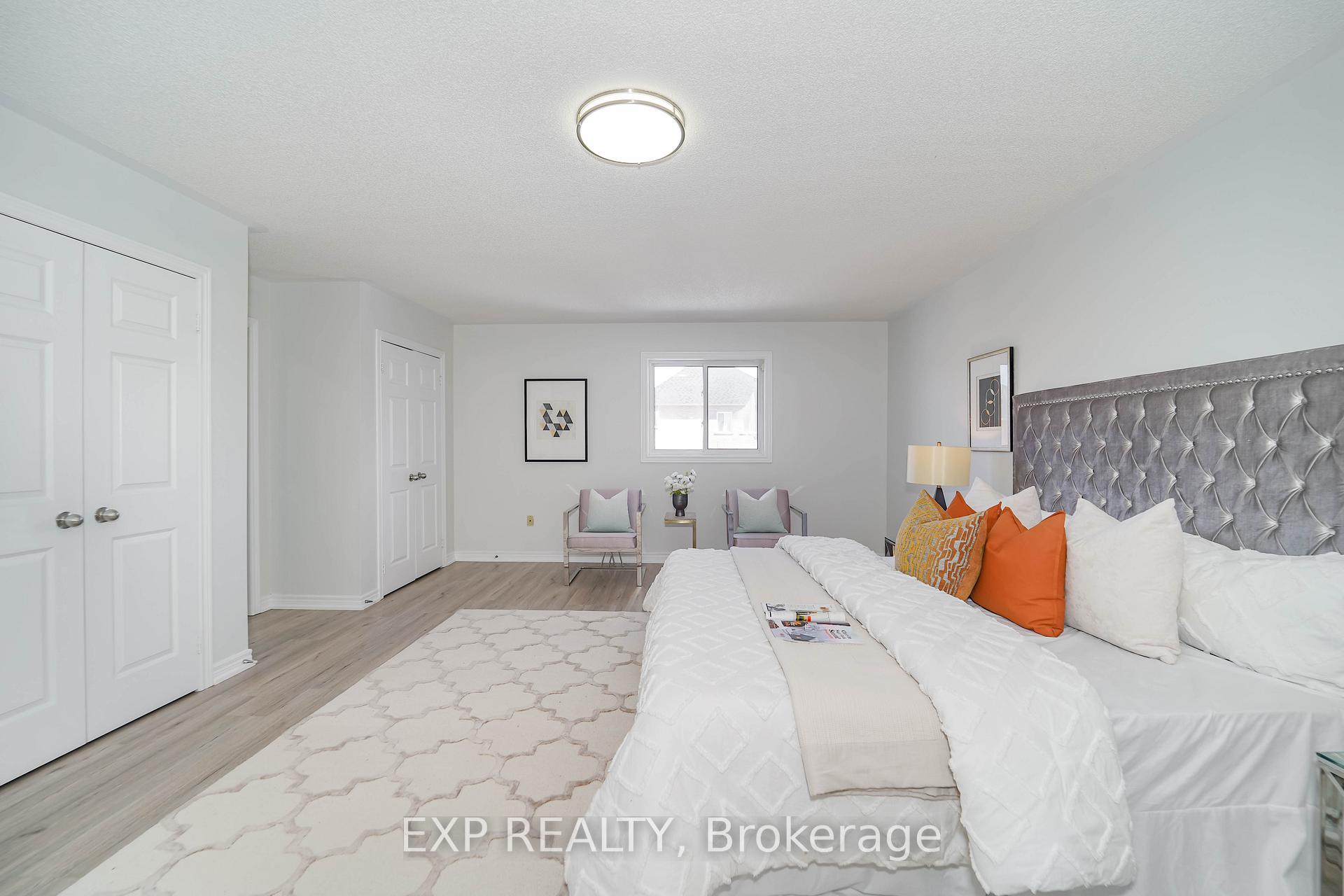 Photo 21 of 35 Ball Crescent, Whitby, Williamsburg — HOMEH