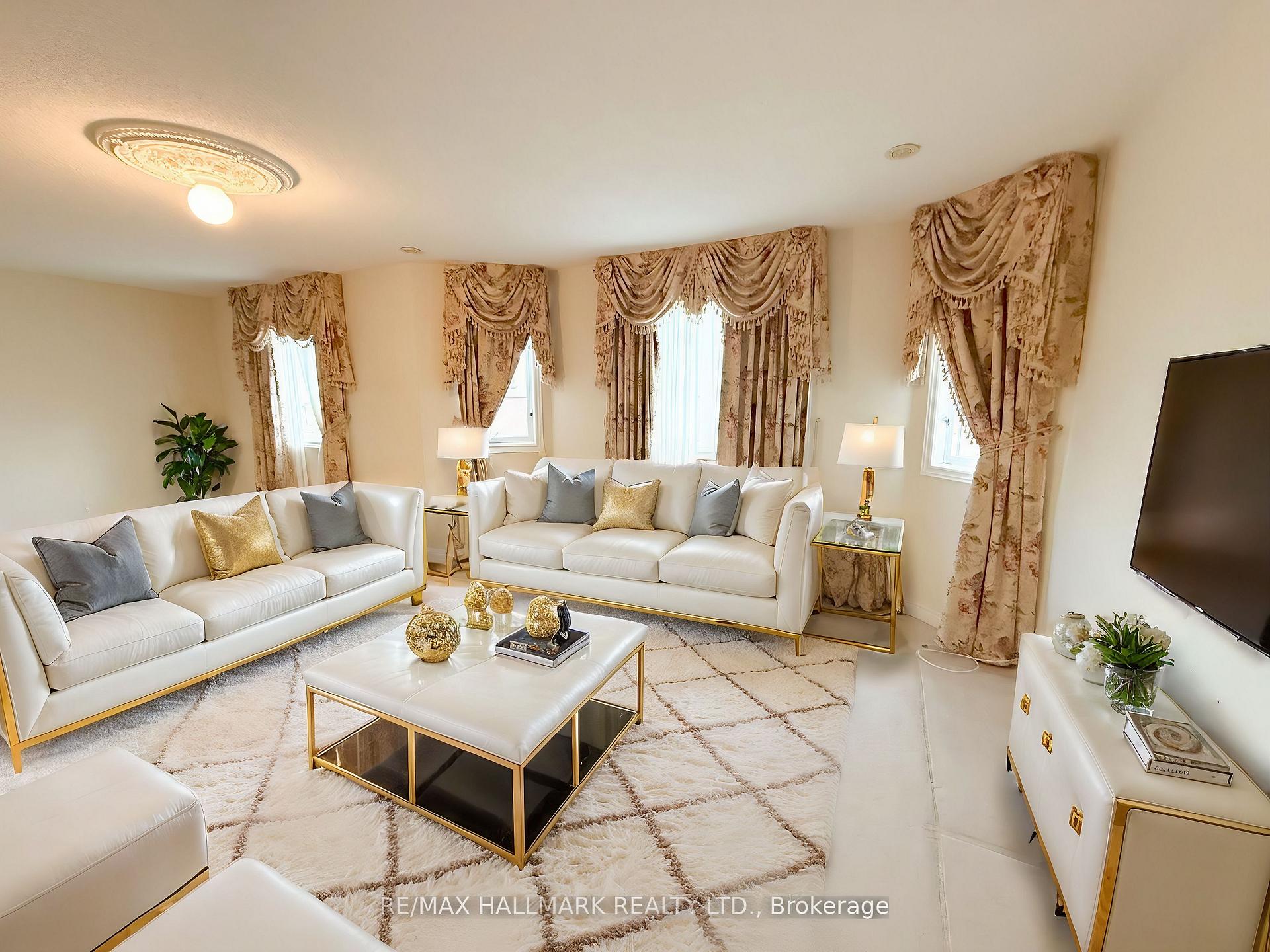 Photo 3 of 47 Eakin Mill Road, Markham, Wismer — HOMEH