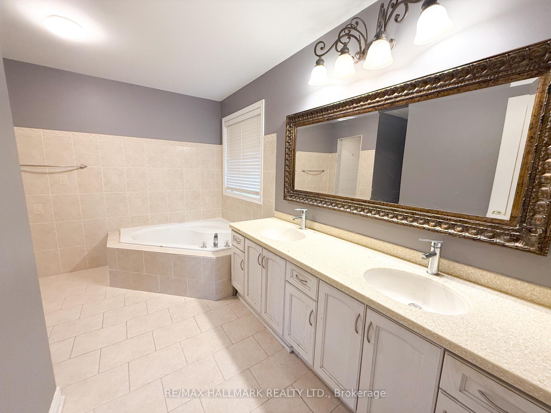 Photo 21 of 47 Eakin Mill Road, Markham, Wismer — HOMEH