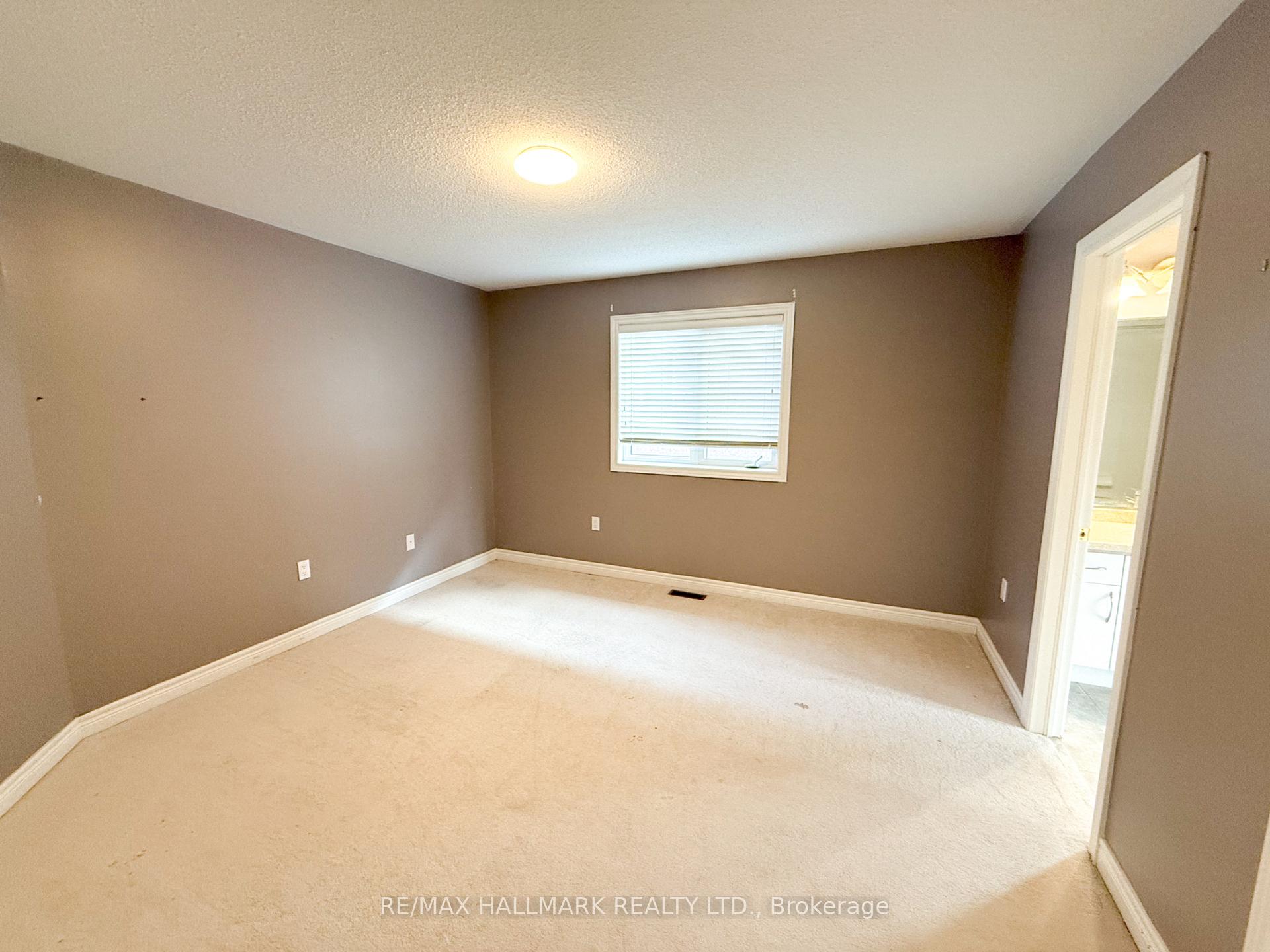Photo 25 of 47 Eakin Mill Road, Markham, Wismer — HOMEH