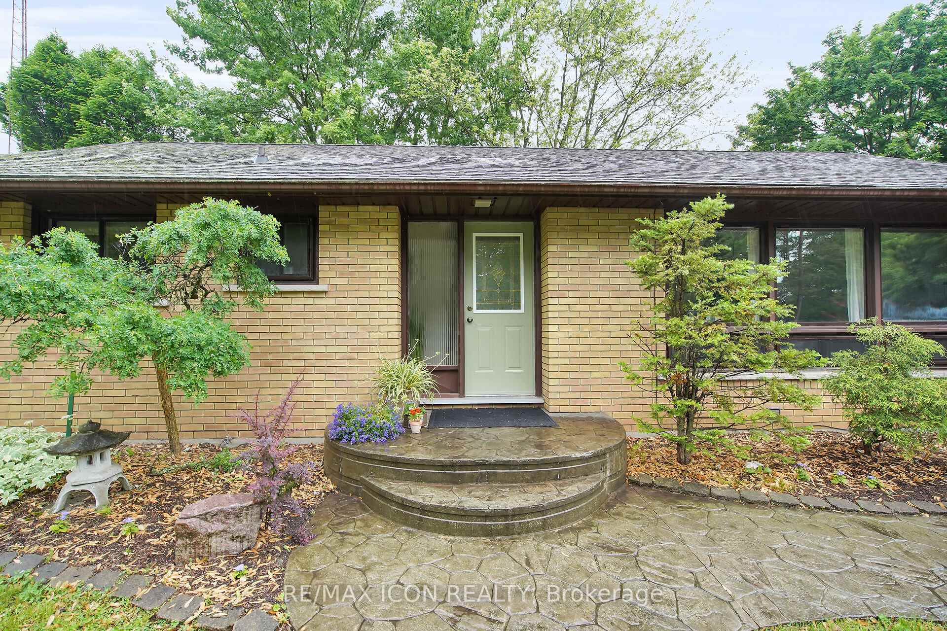 Photo 2 of 8241 Sandytown Road, Bayham, Straffordville — HOMEH