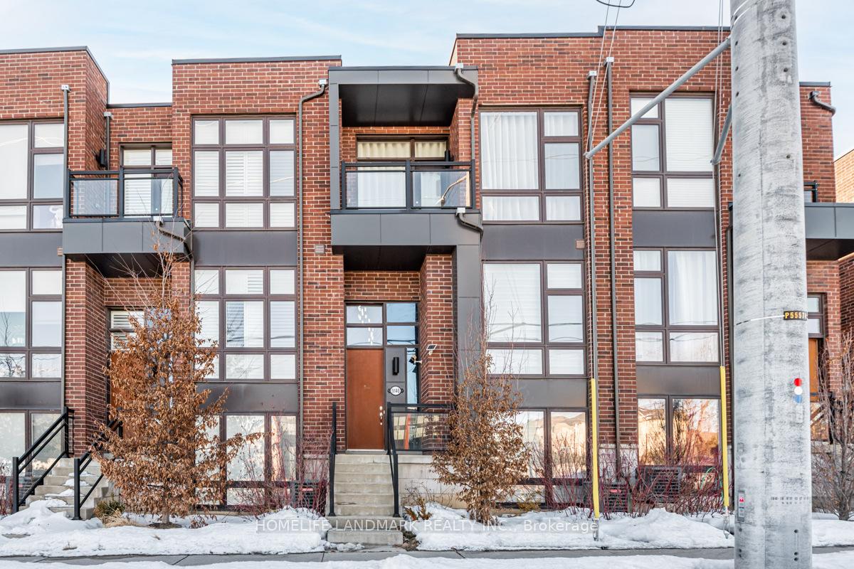 Front of 9140 Bathurst Street