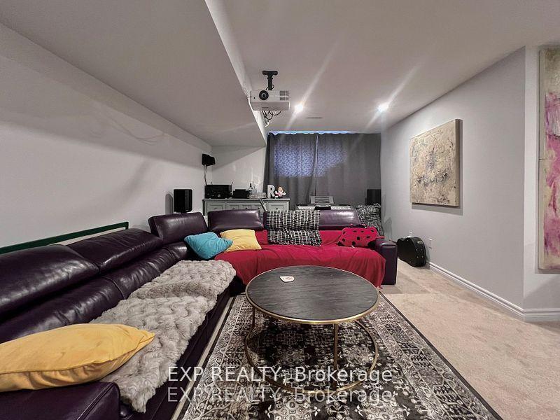 Photo 39 of 926 Brian Good Avenue, Ottawa, Riverside South/Gloucester Glen — HOMEH