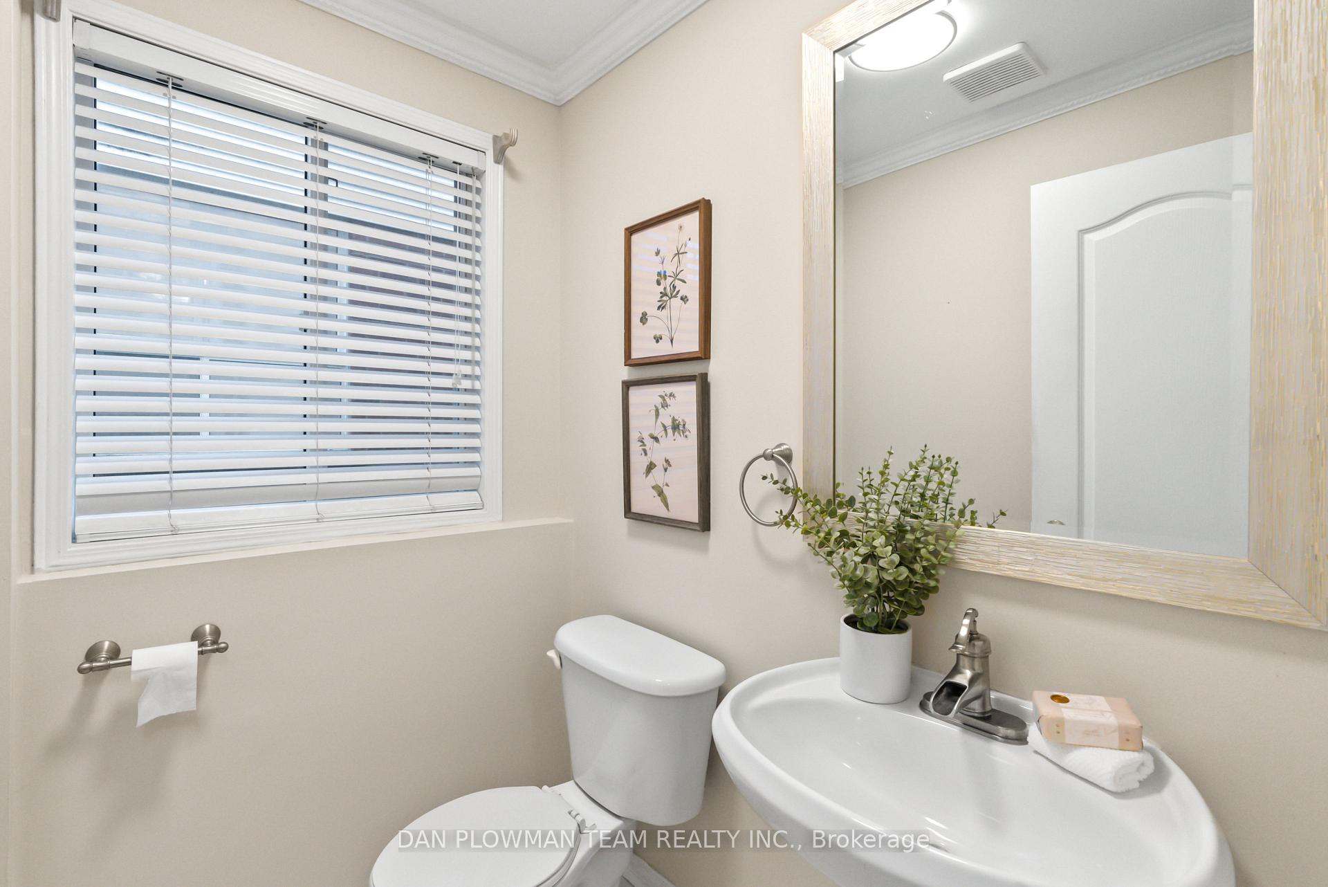 Photo 19 of 7 Wetherburn Drive, Whitby, Williamsburg — HOMEH