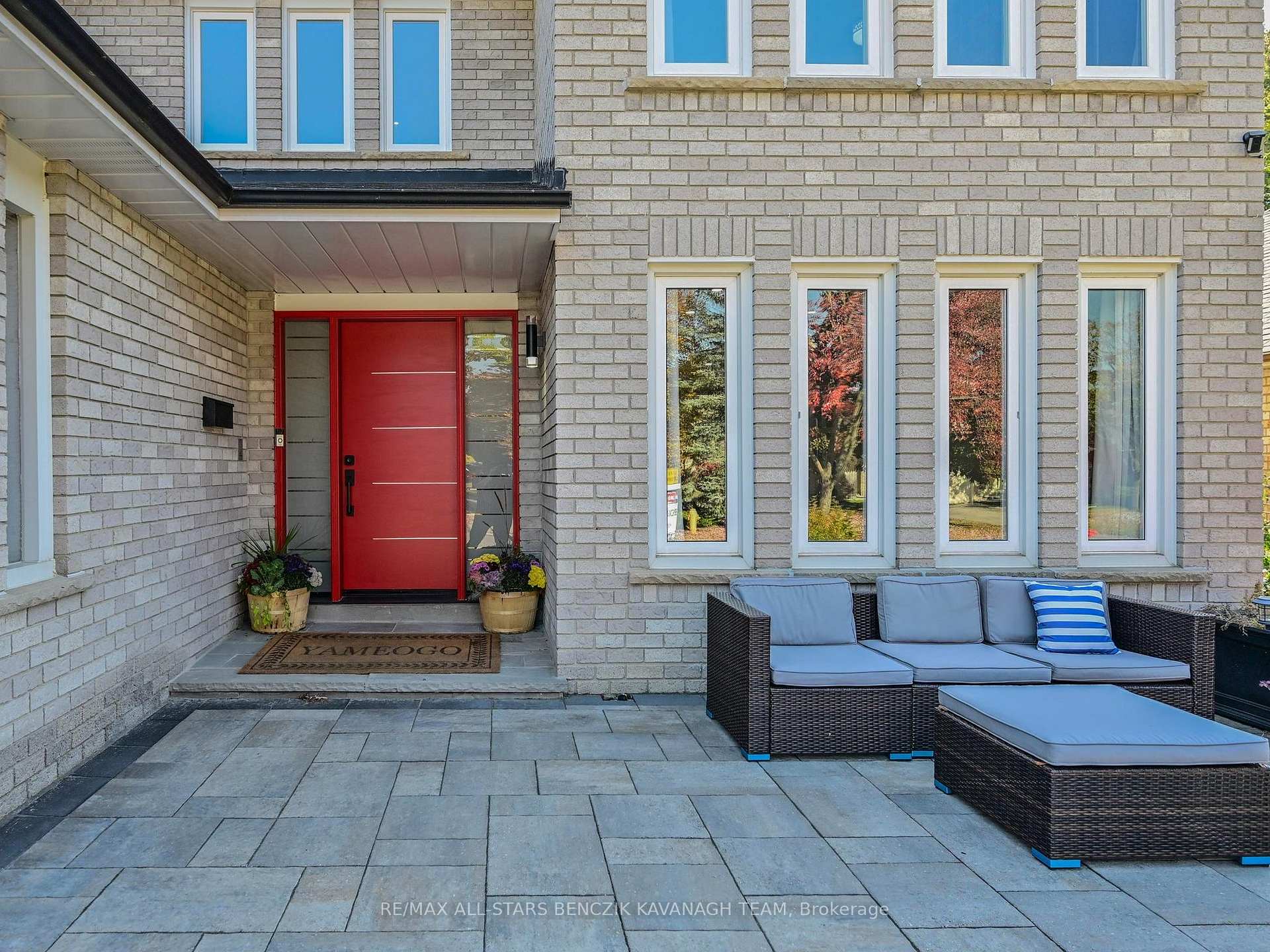 Photo 2 of 61 Smithy Street, Markham, Raymerville — HOMEH