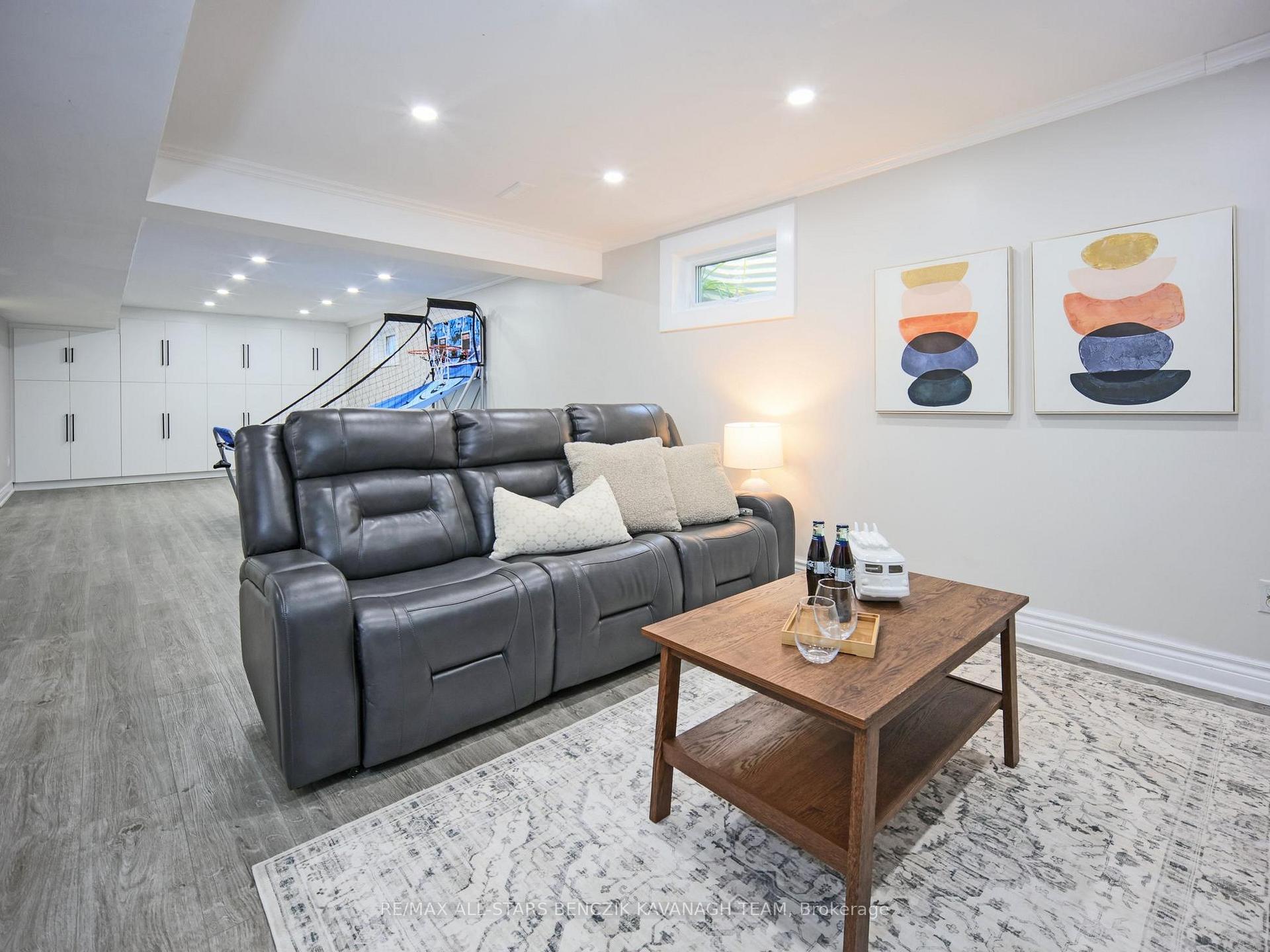 Photo 20 of 61 Smithy Street, Markham, Raymerville — HOMEH