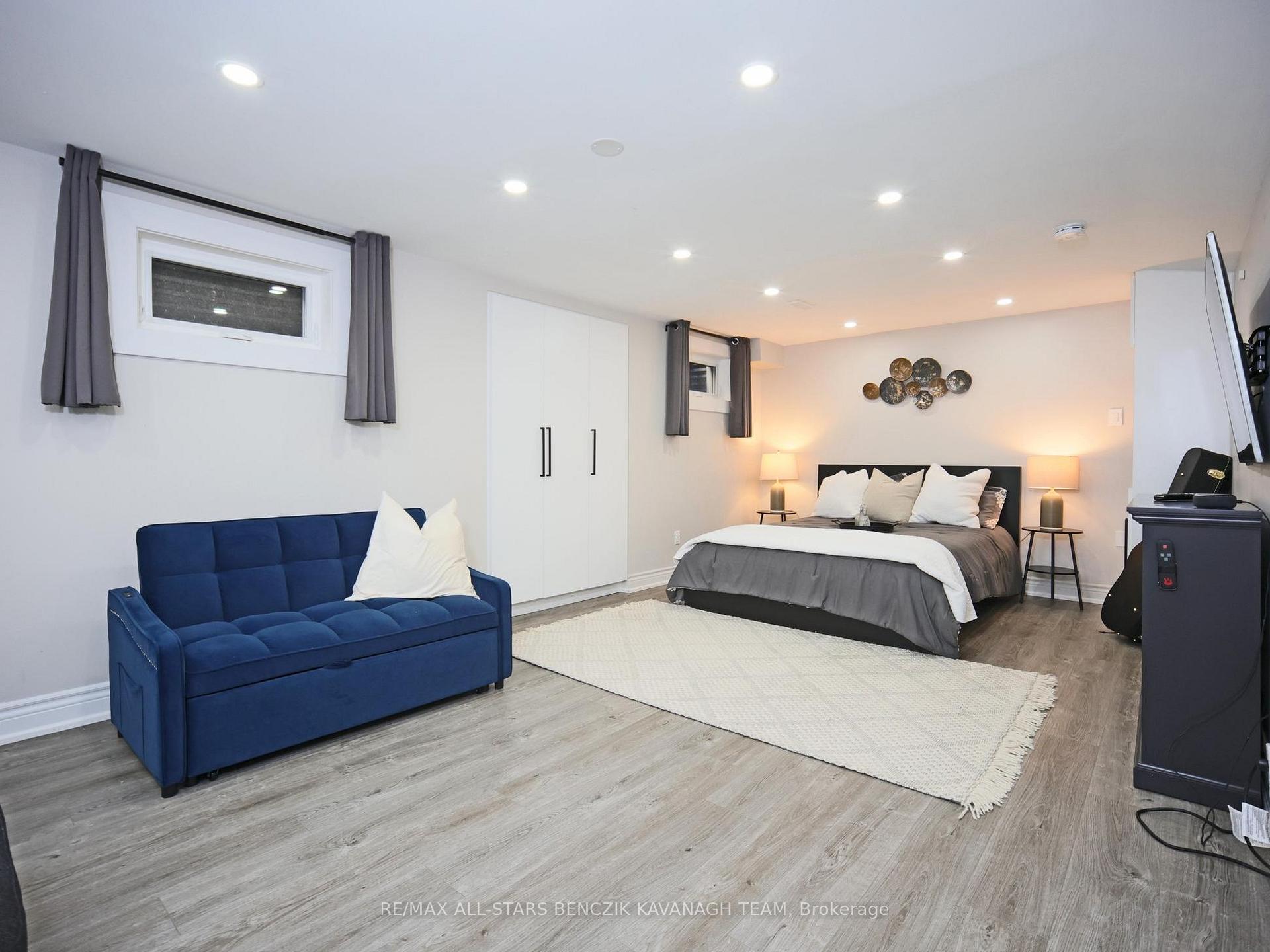 Photo 22 of 61 Smithy Street, Markham, Raymerville — HOMEH