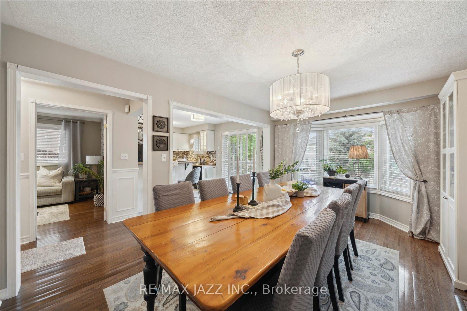 Photo 8 of 11 Griffen Place, Whitby, Rolling Acres — HOMEH