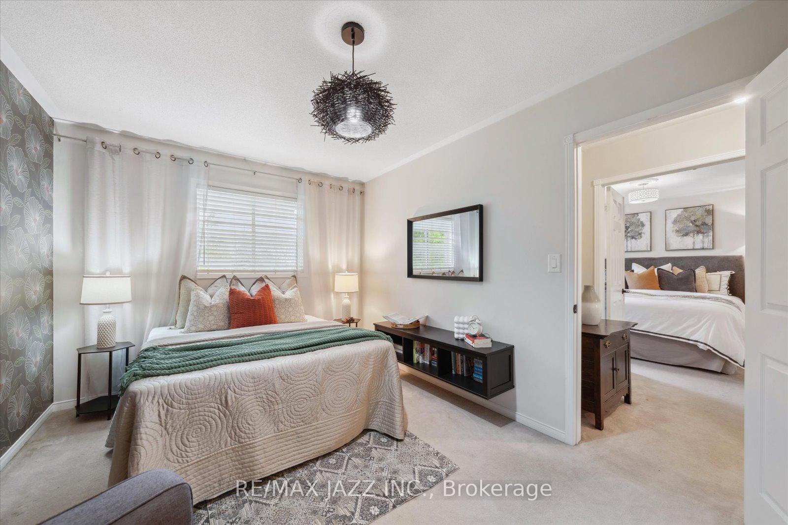 Photo 32 of 11 Griffen Place, Whitby, Rolling Acres — HOMEH