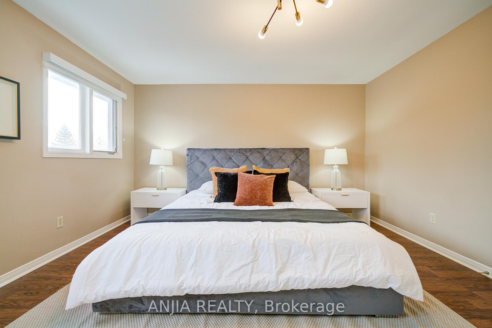 Photo 22 of 117 Redondo Drive, Vaughan, Beverley Glen — HOMEH
