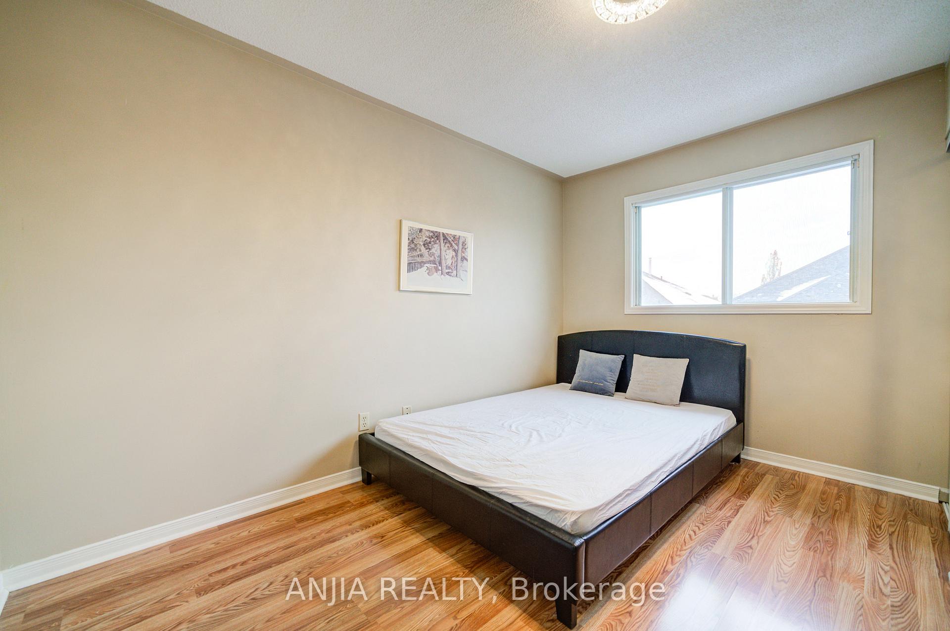 Photo 29 of 117 Redondo Drive, Vaughan, Beverley Glen — HOMEH