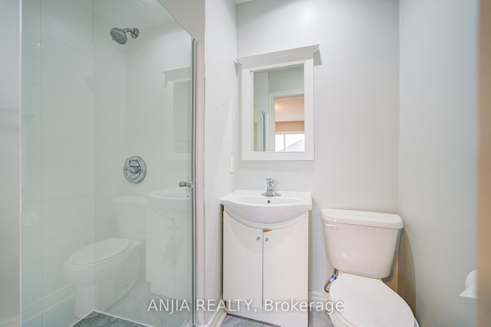 Photo 30 of 117 Redondo Drive, Vaughan, Beverley Glen — HOMEH