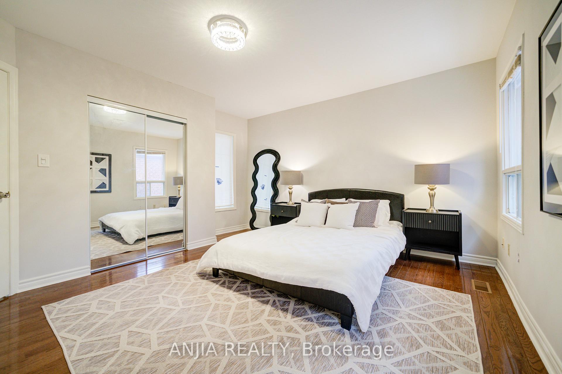 Photo 35 of 117 Redondo Drive, Vaughan, Beverley Glen — HOMEH