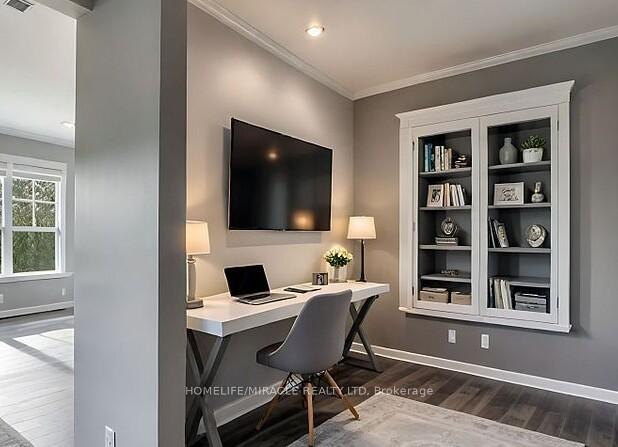 Photo 8 of 11 Phoenix Boulevard, Barrie, Rural Barrie Southeast — HOMEH