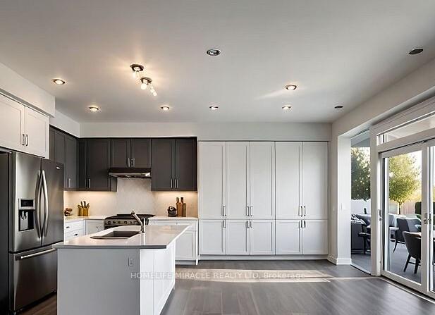 Photo 17 of 11 Phoenix Boulevard, Barrie, Rural Barrie Southeast — HOMEH
