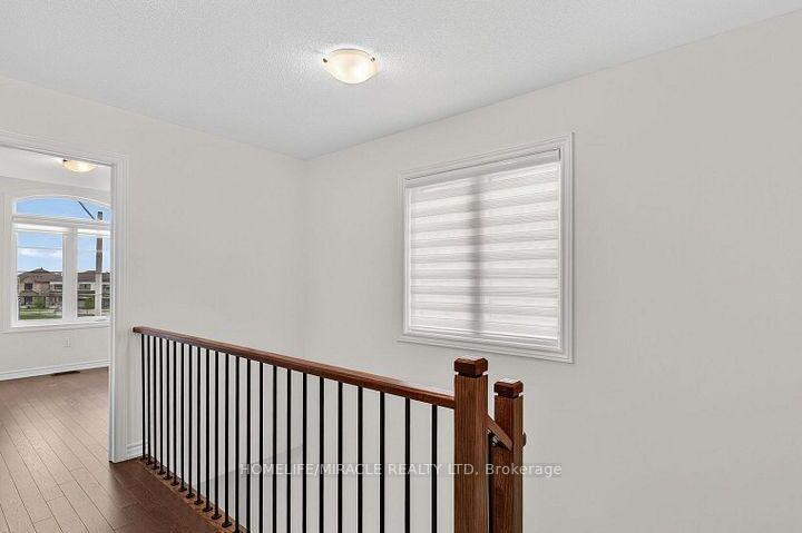 Photo 37 of 11 Phoenix Boulevard, Barrie, Rural Barrie Southeast — HOMEH