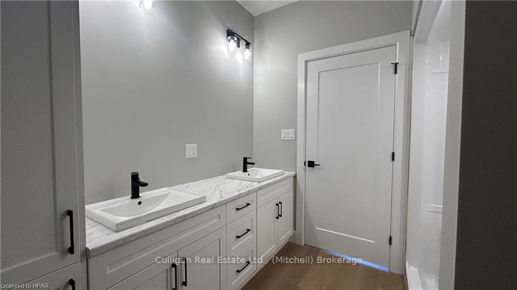 Photo 5 of 223D Thames Avenue, West Perth, Mitchell — HOMEH