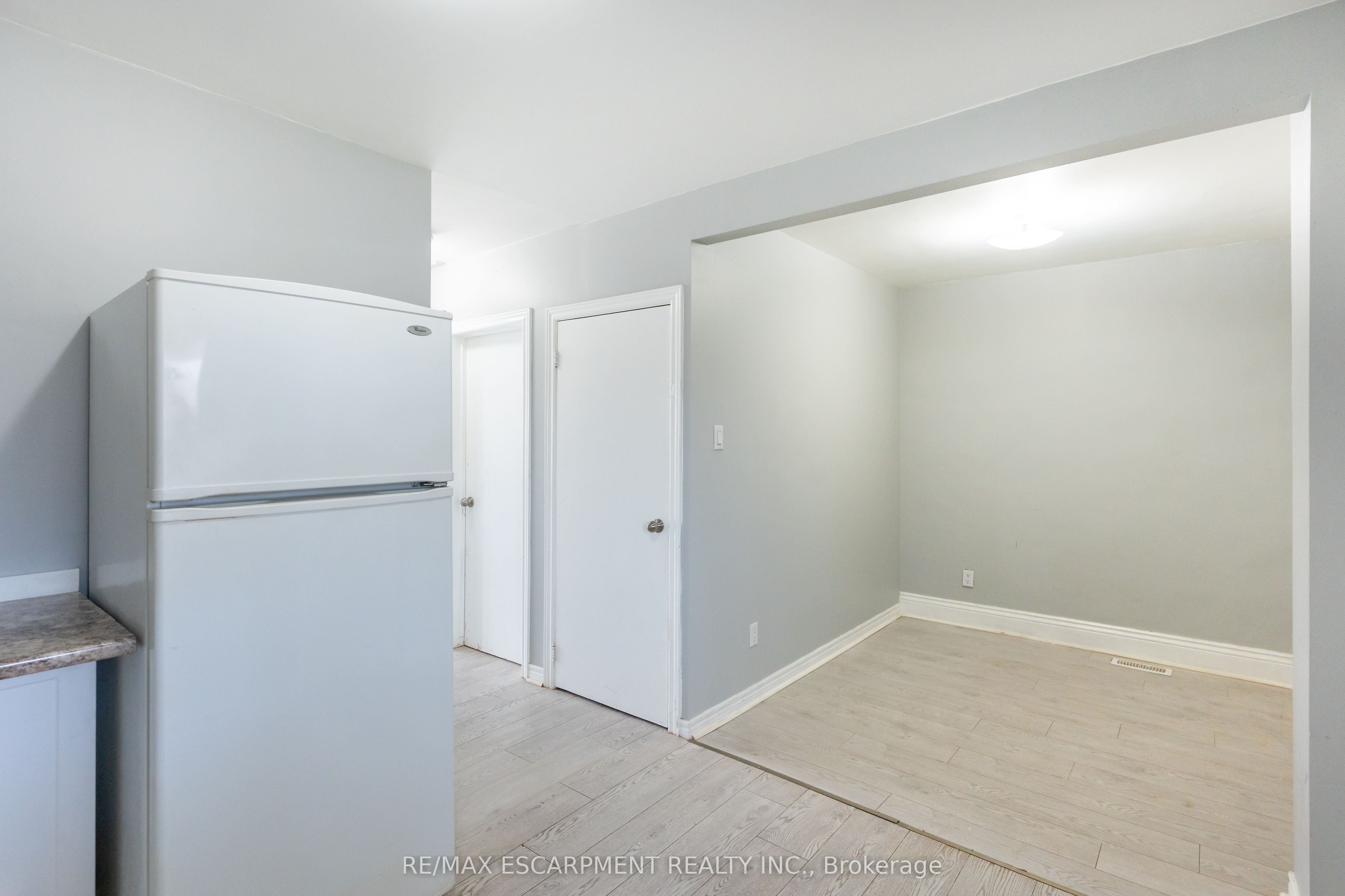 Photo 54 of 289 Roxborough Avenue N, Hamilton, Crown Point — HOMEH