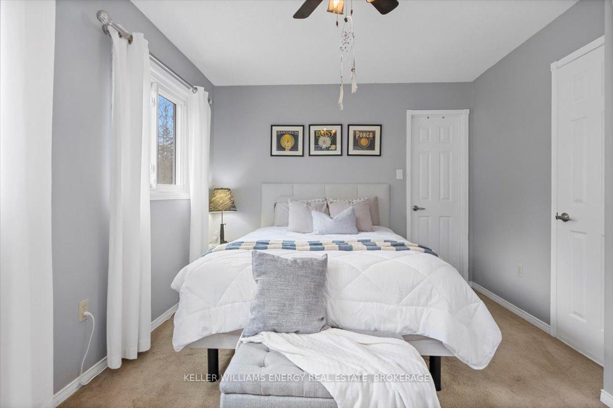Photo 20 of 63 Fulton Crescent, Whitby, Williamsburg — HOMEH