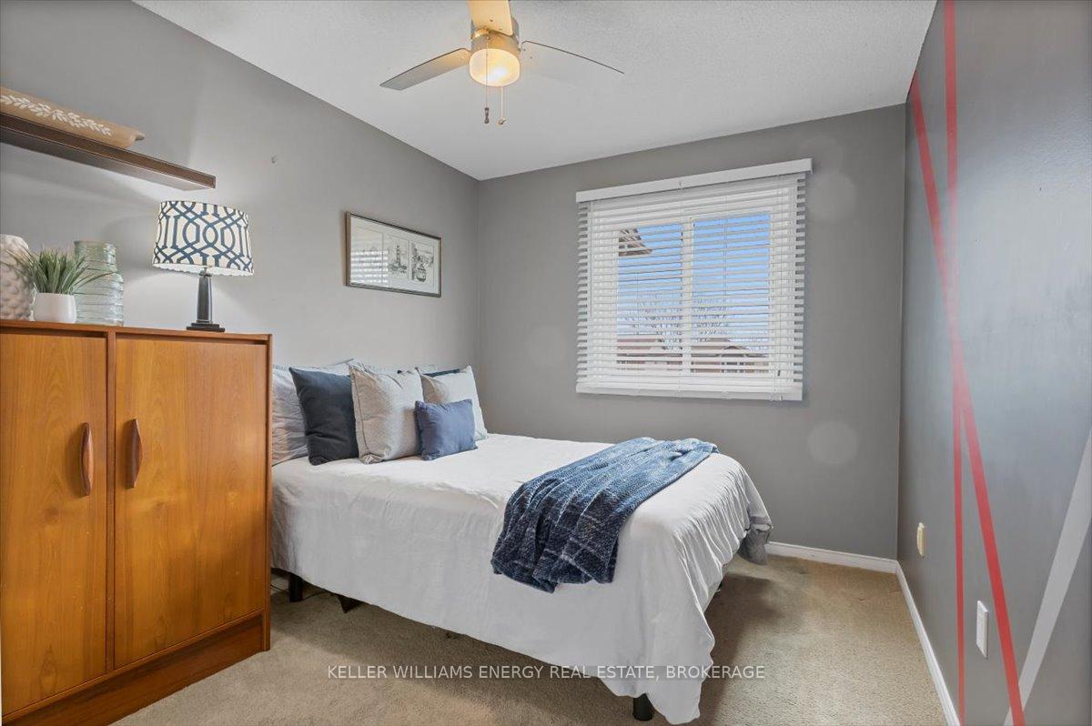 Photo 26 of 63 Fulton Crescent, Whitby, Williamsburg — HOMEH