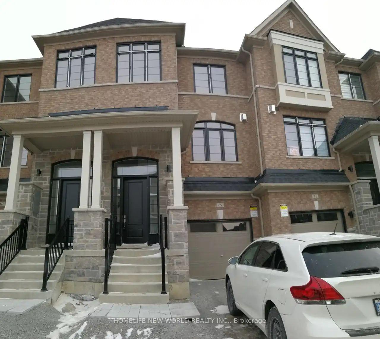 Front of Unit 2, 36 Elkington Crescent