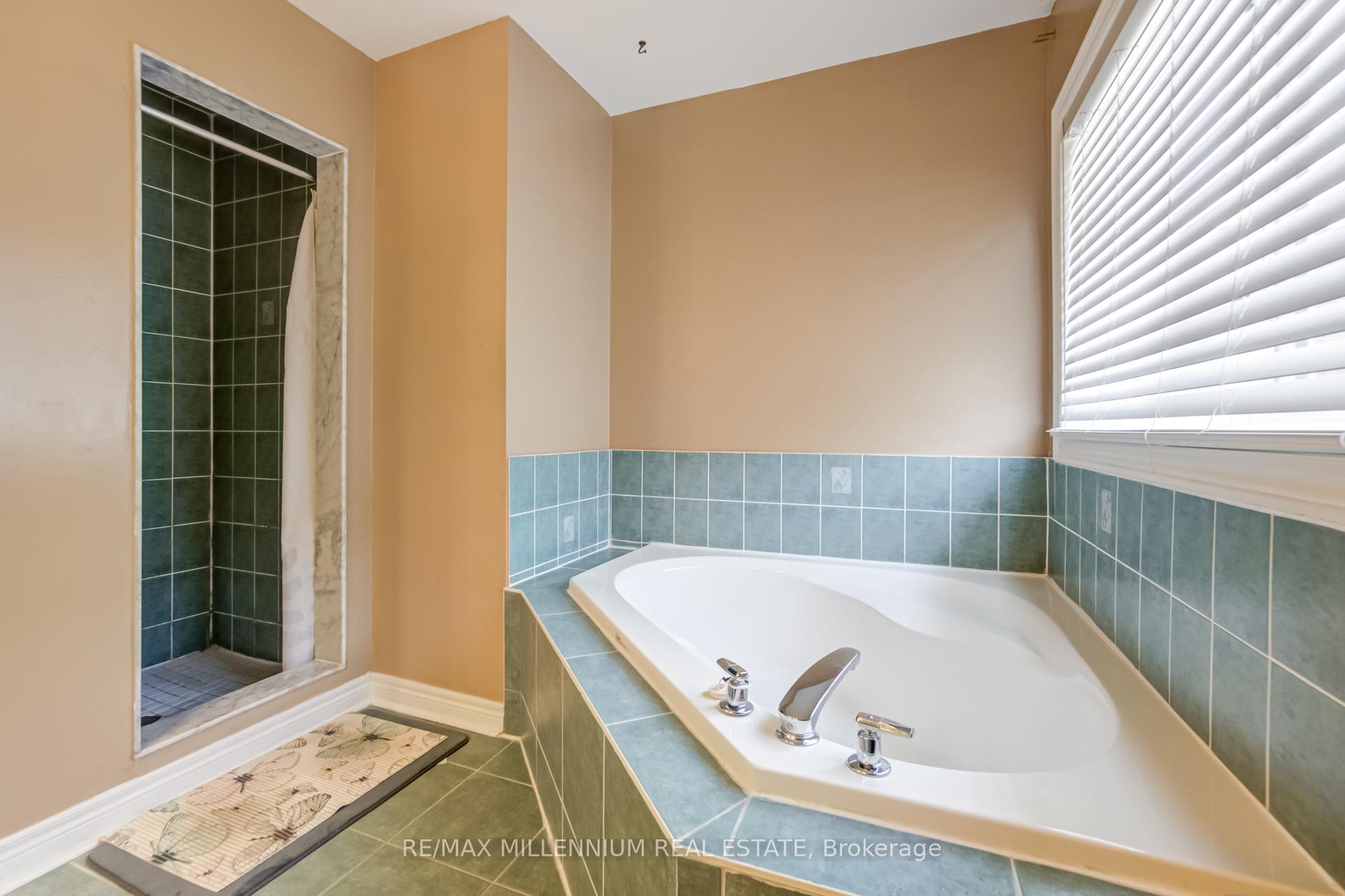 Photo 26 of 76 Vellore Avenue, Vaughan, Vellore Village — HOMEH