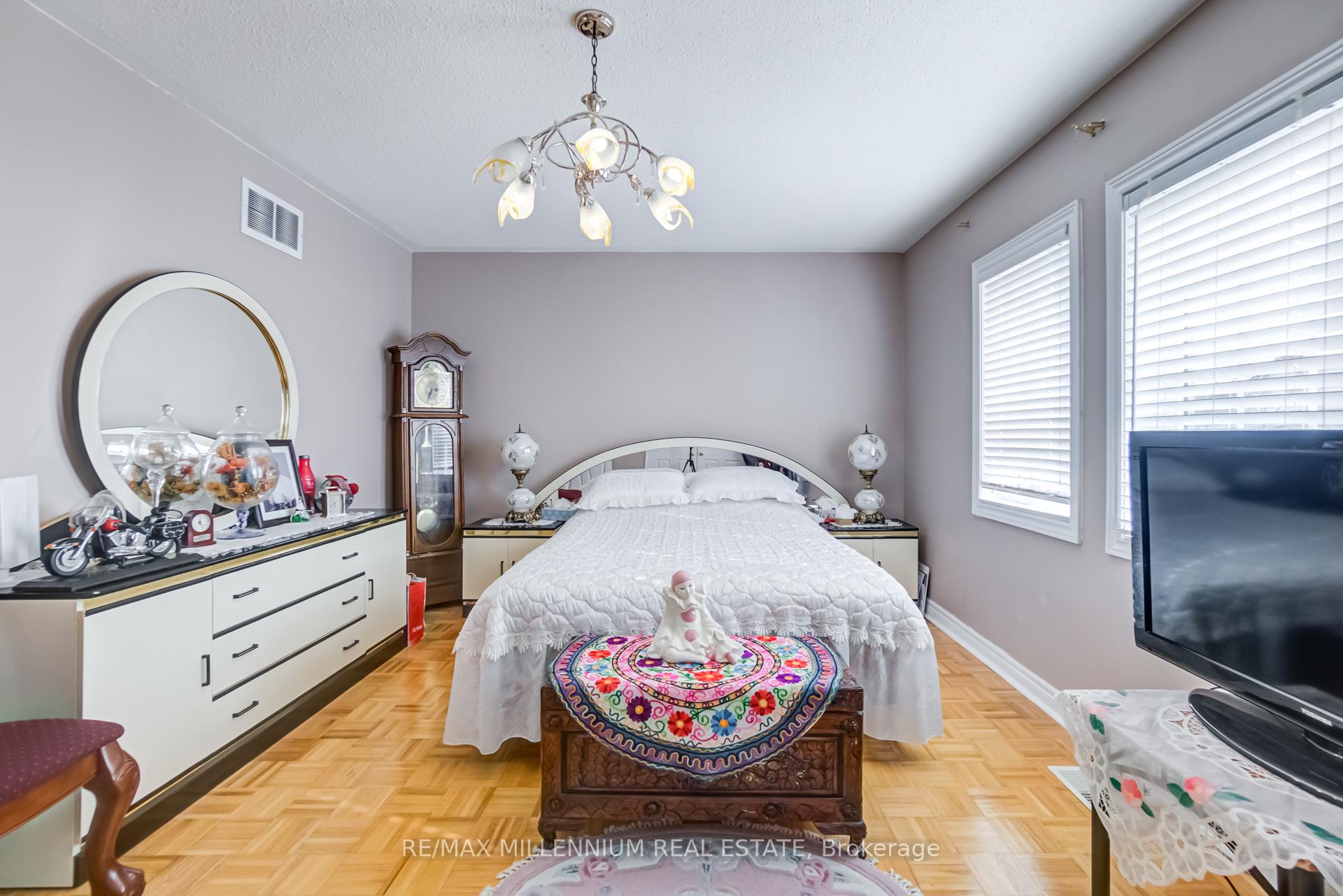 Photo 28 of 76 Vellore Avenue, Vaughan, Vellore Village — HOMEH