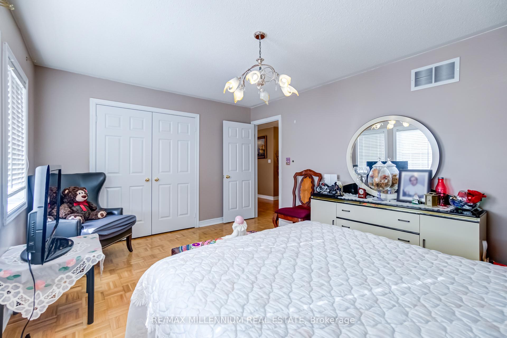 Photo 29 of 76 Vellore Avenue, Vaughan, Vellore Village — HOMEH