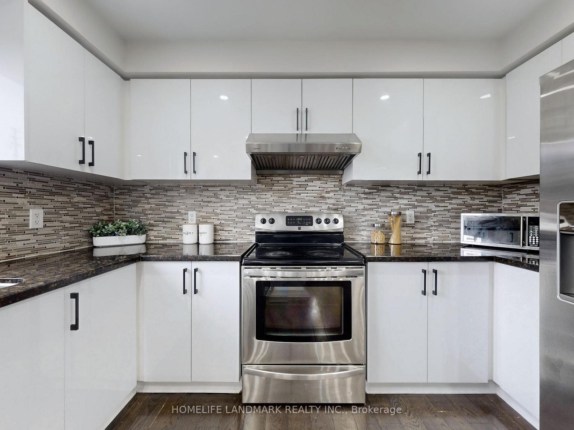 Photo 13 of 143 Baycliffe Drive, Whitby, Williamsburg — HOMEH