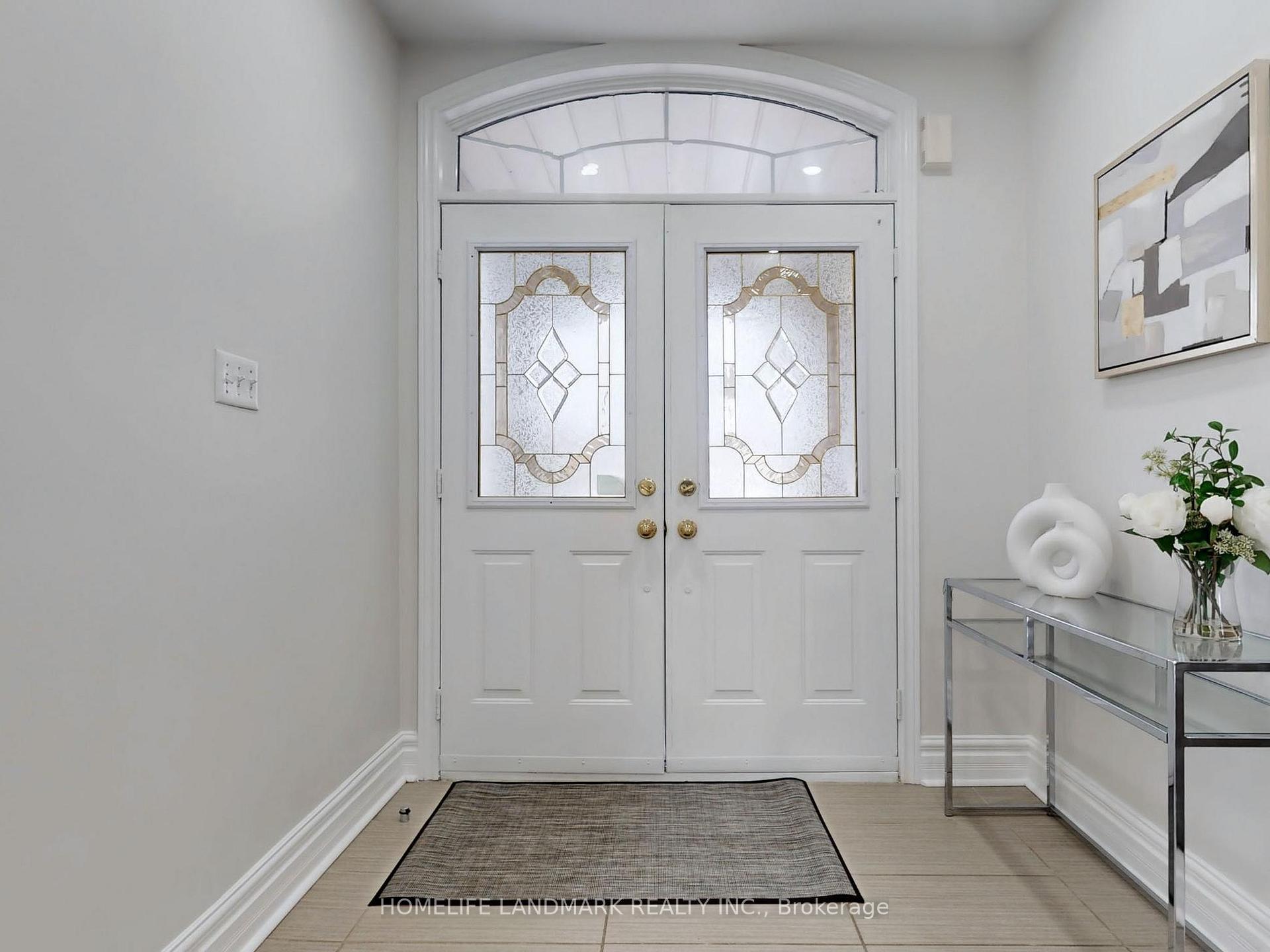 Photo 20 of 143 Baycliffe Drive, Whitby, Williamsburg — HOMEH