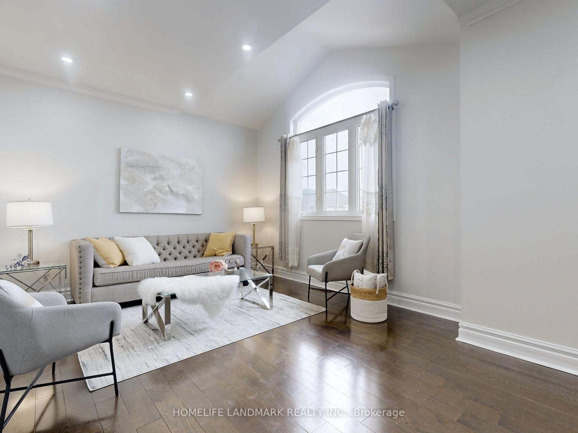 Photo 23 of 143 Baycliffe Drive, Whitby, Williamsburg — HOMEH