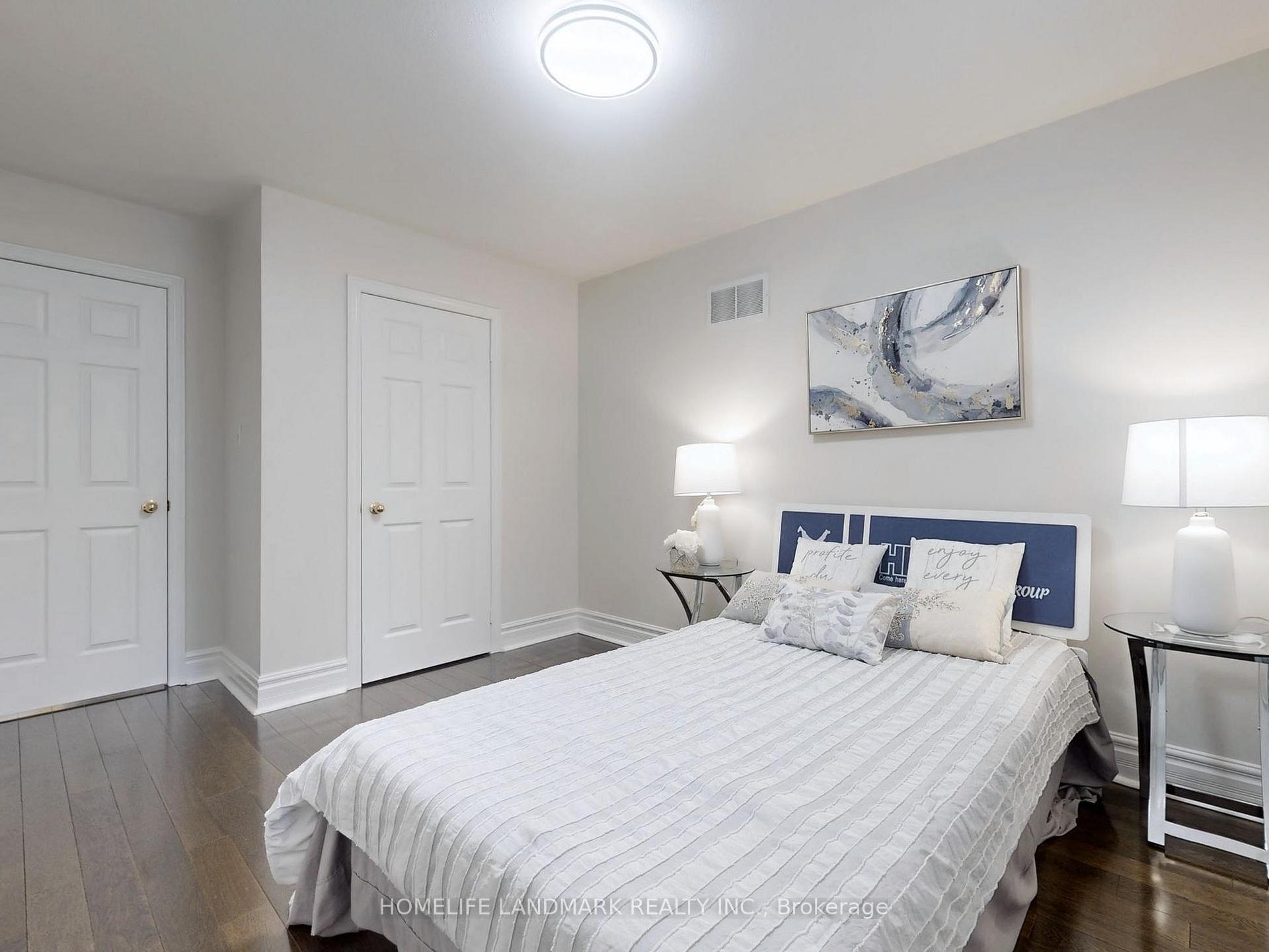 Photo 34 of 143 Baycliffe Drive, Whitby, Williamsburg — HOMEH