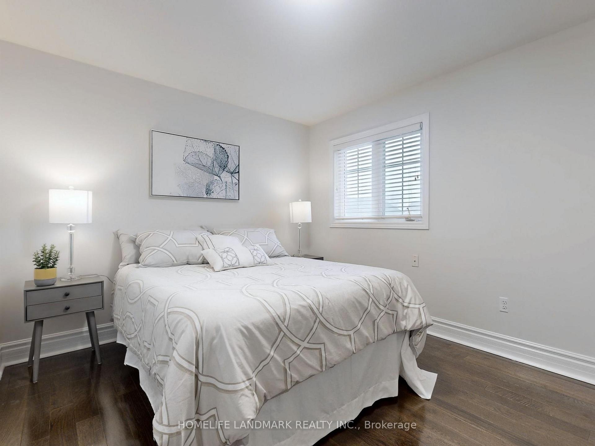 Photo 35 of 143 Baycliffe Drive, Whitby, Williamsburg — HOMEH