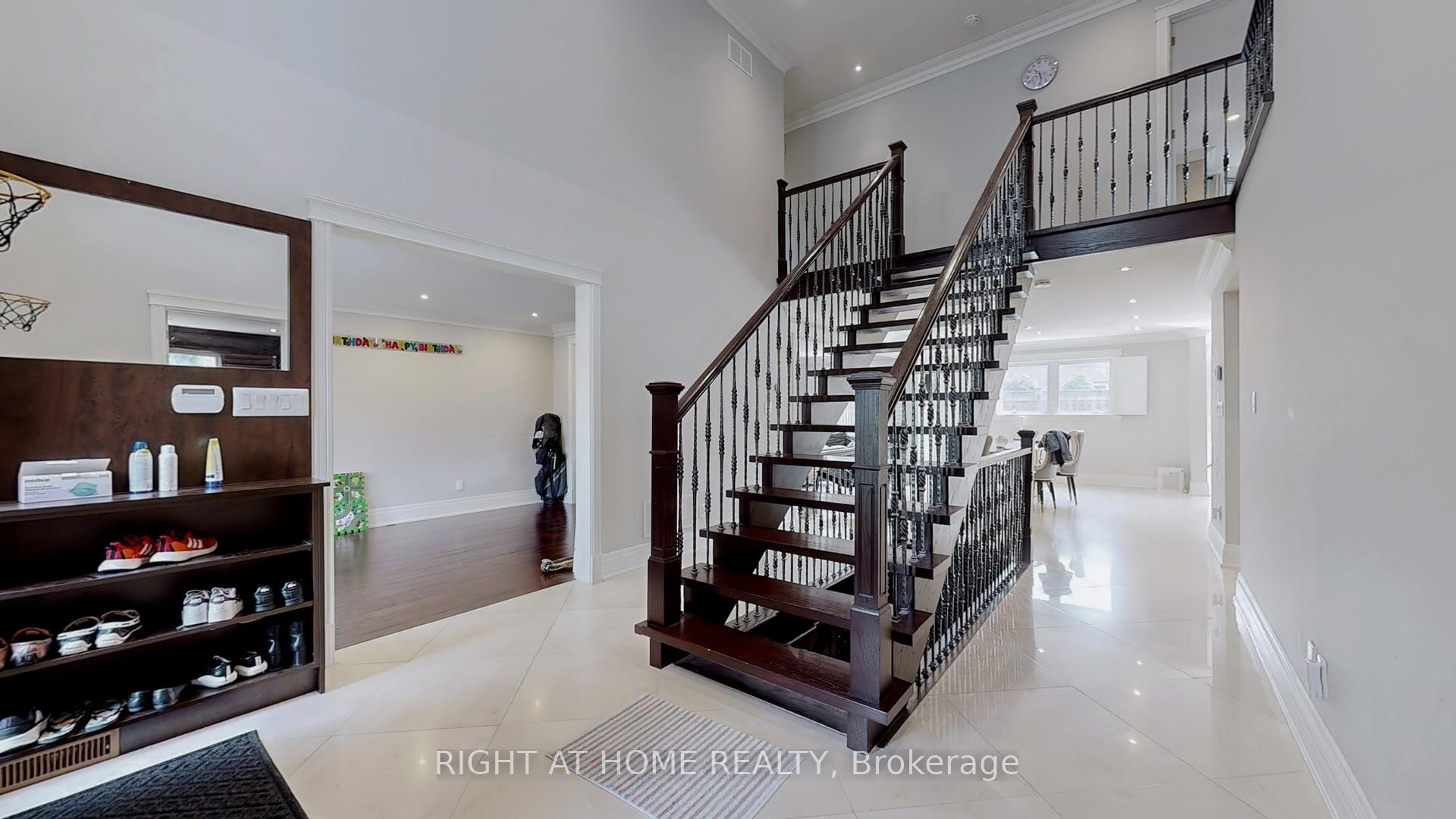 Photo 27 of Unit Main, 278 Barrhill Road, Vaughan, Maple — HOMEH