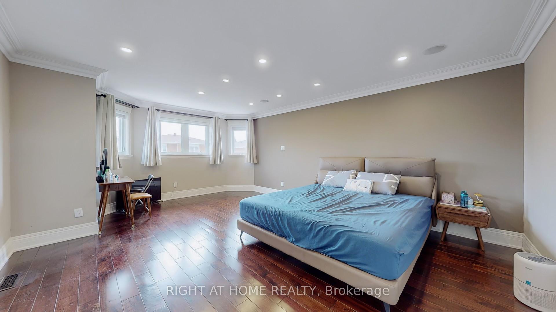 Photo 29 of Unit Main, 278 Barrhill Road, Vaughan, Maple — HOMEH
