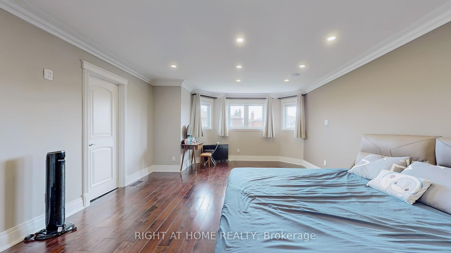 Photo 32 of Unit Main, 278 Barrhill Road, Vaughan, Maple — HOMEH