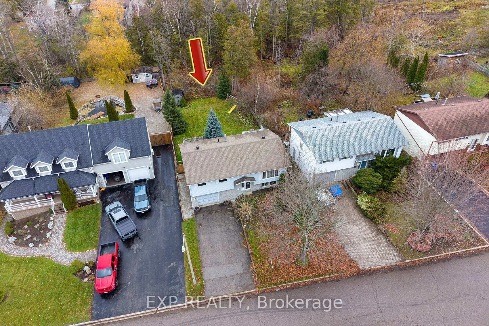 Photo 2 of 310 Crawford Street, Barrie, Ardagh — HOMEH