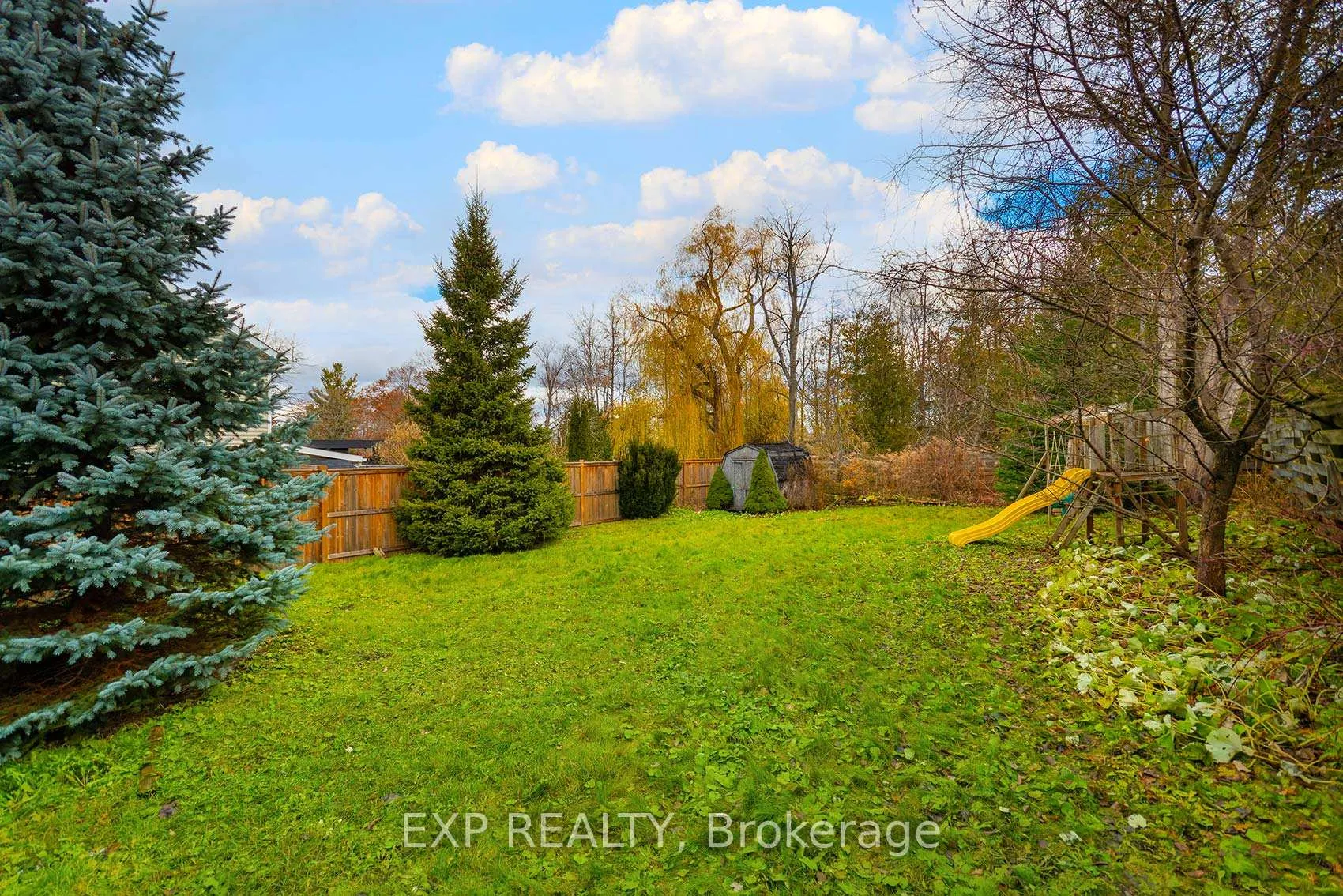 Photo 35 of 310 Crawford Street, Barrie, Ardagh — HOMEH