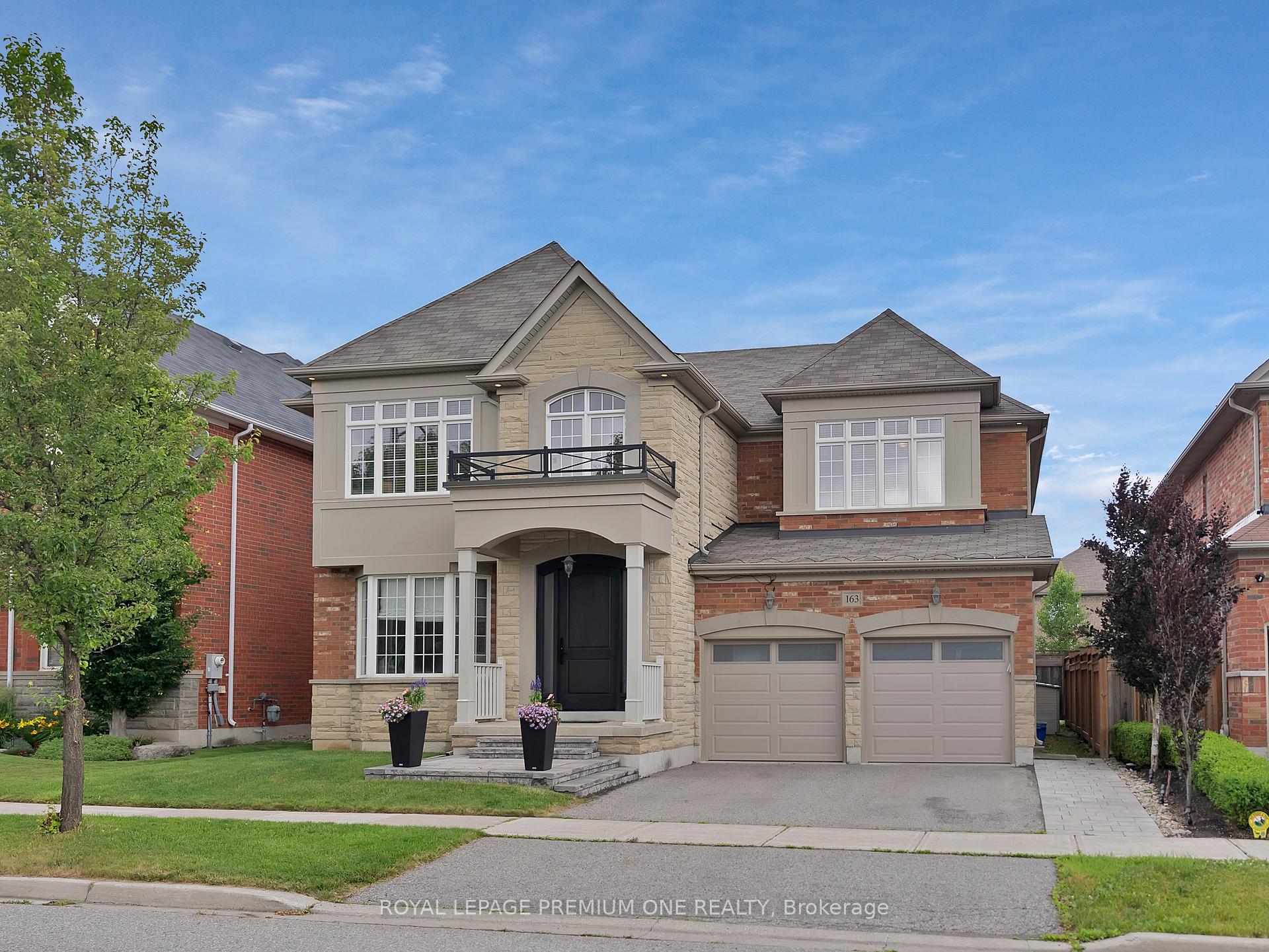 Photo 1 of 163 Tonner Crescent, Aurora, Bayview Northeast — HOMEH
