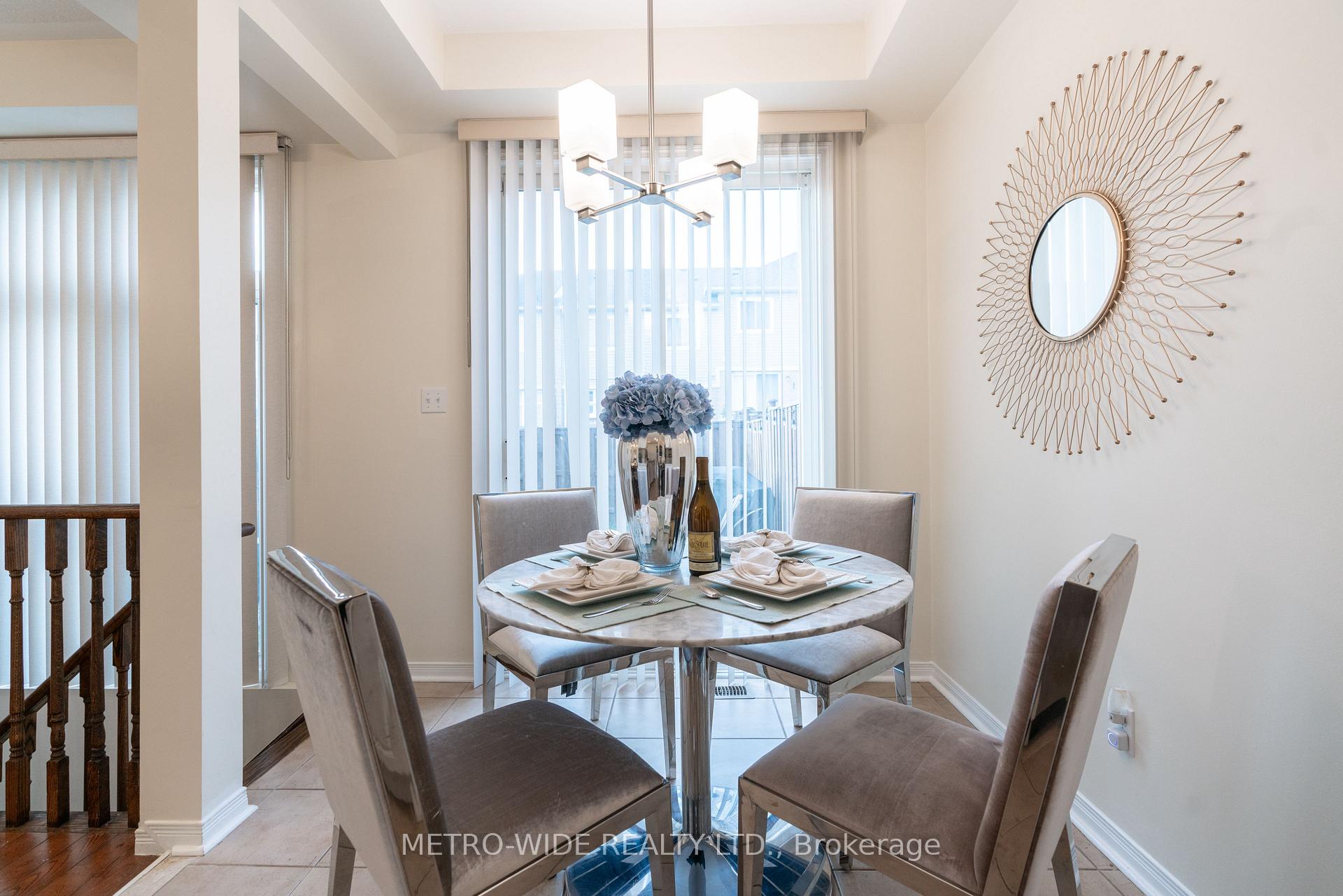Photo 22 of 51 Silverwood Circle, Ajax, Central East — HOMEH