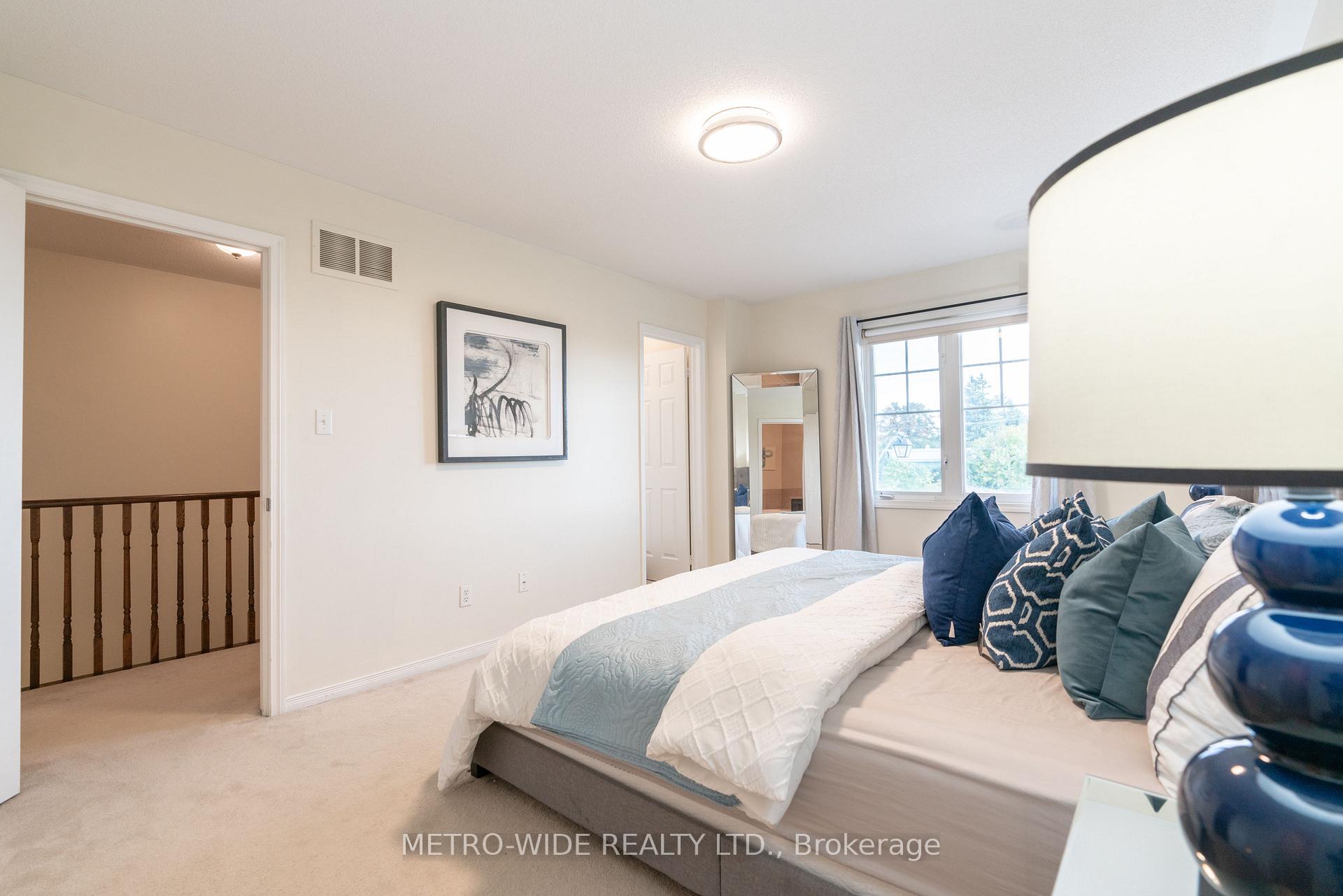Photo 25 of 51 Silverwood Circle, Ajax, Central East — HOMEH