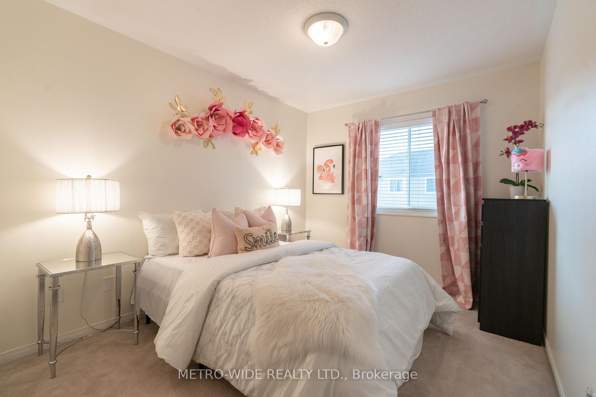 Photo 31 of 51 Silverwood Circle, Ajax, Central East — HOMEH