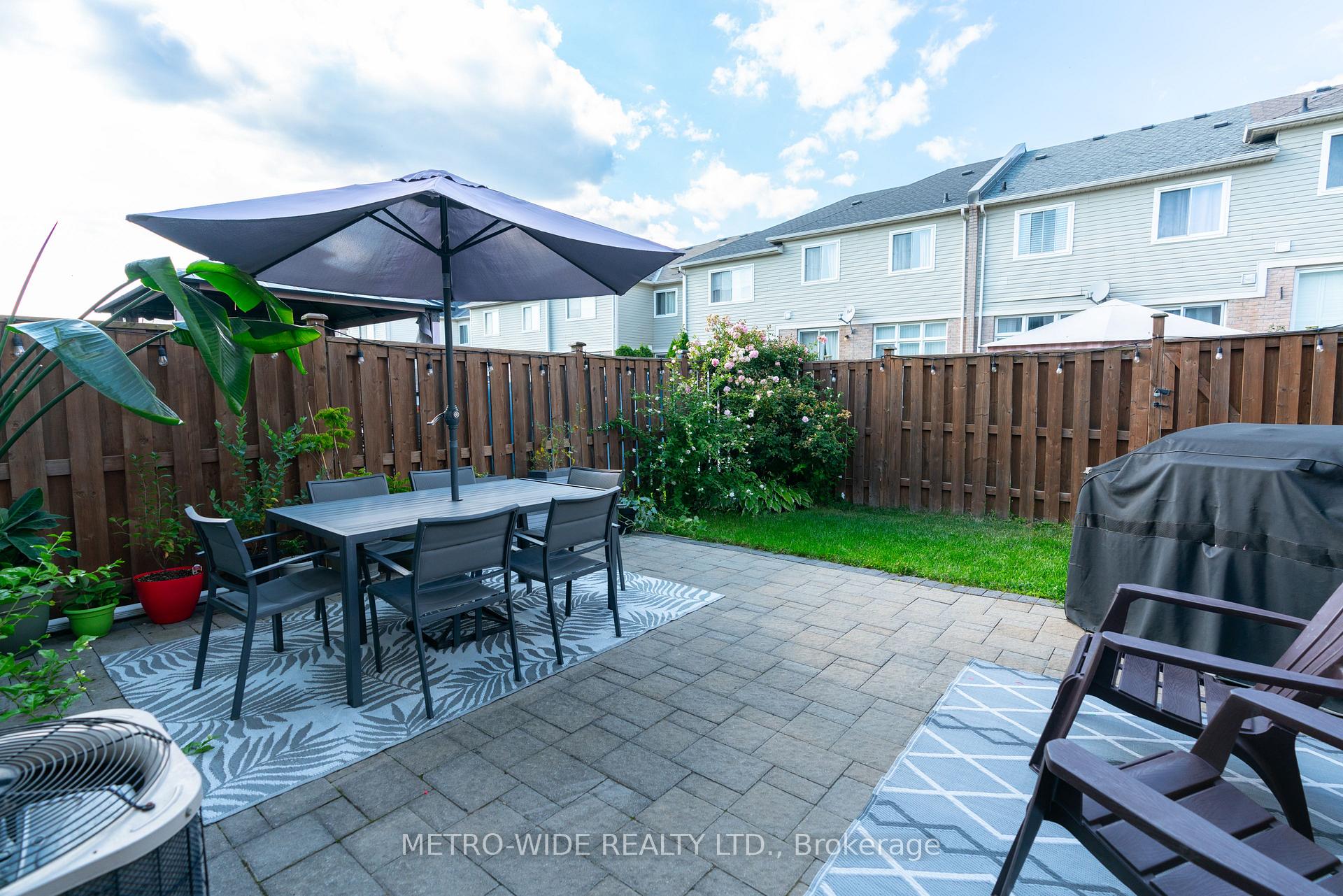 Photo 39 of 51 Silverwood Circle, Ajax, Central East — HOMEH