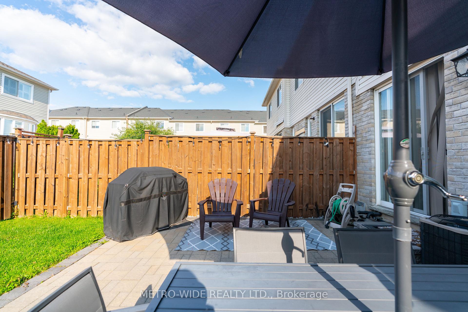 Photo 43 of 51 Silverwood Circle, Ajax, Central East — HOMEH