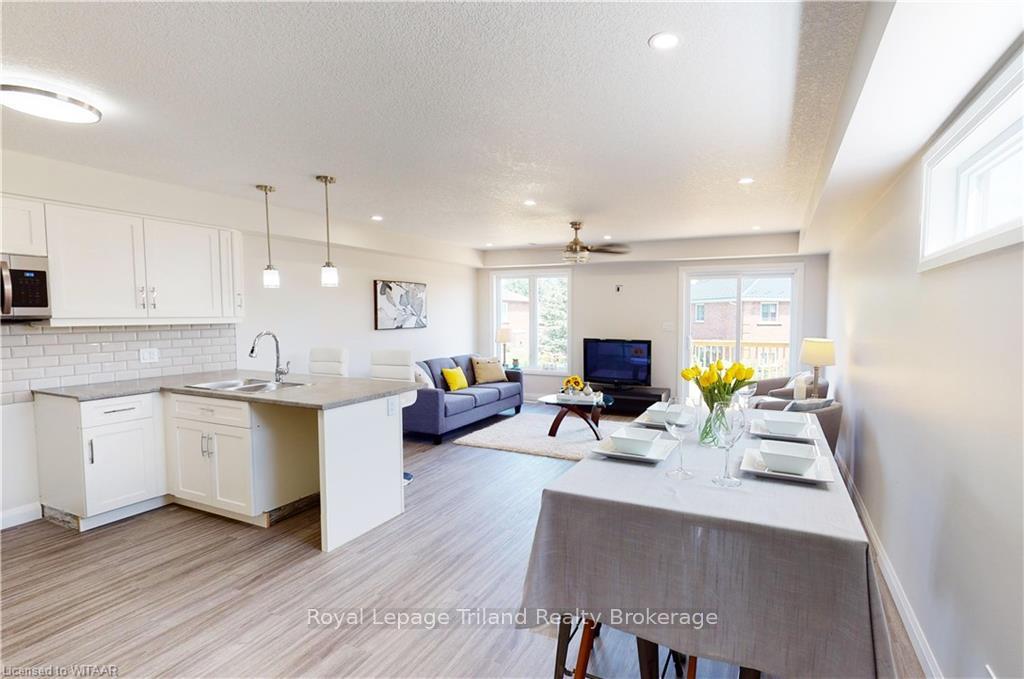 Photo 2 of Unit B, 135 Wimpole Street, West Perth, Mitchell — HOMEH
