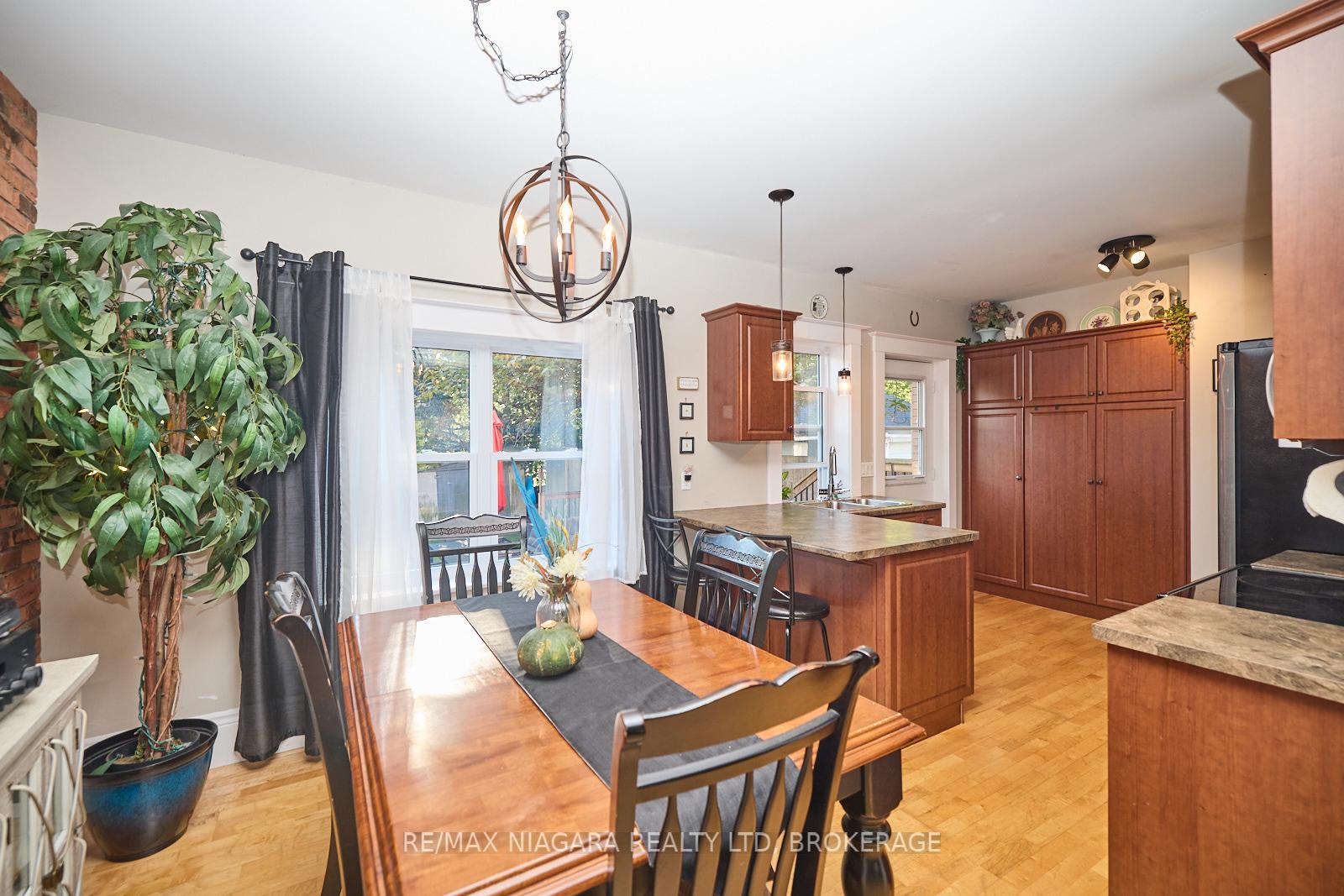 Photo 11 of 144 River Road, Welland, Welland Downtown — HOMEH