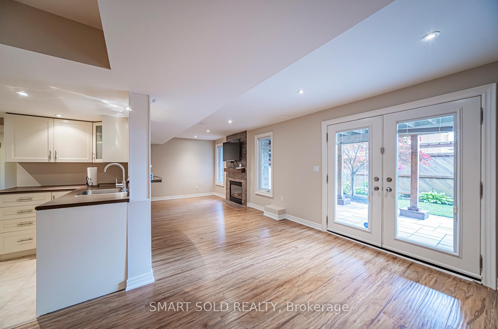 Photo 20 of 51 Dewpoint Road, Vaughan, Patterson — HOMEH
