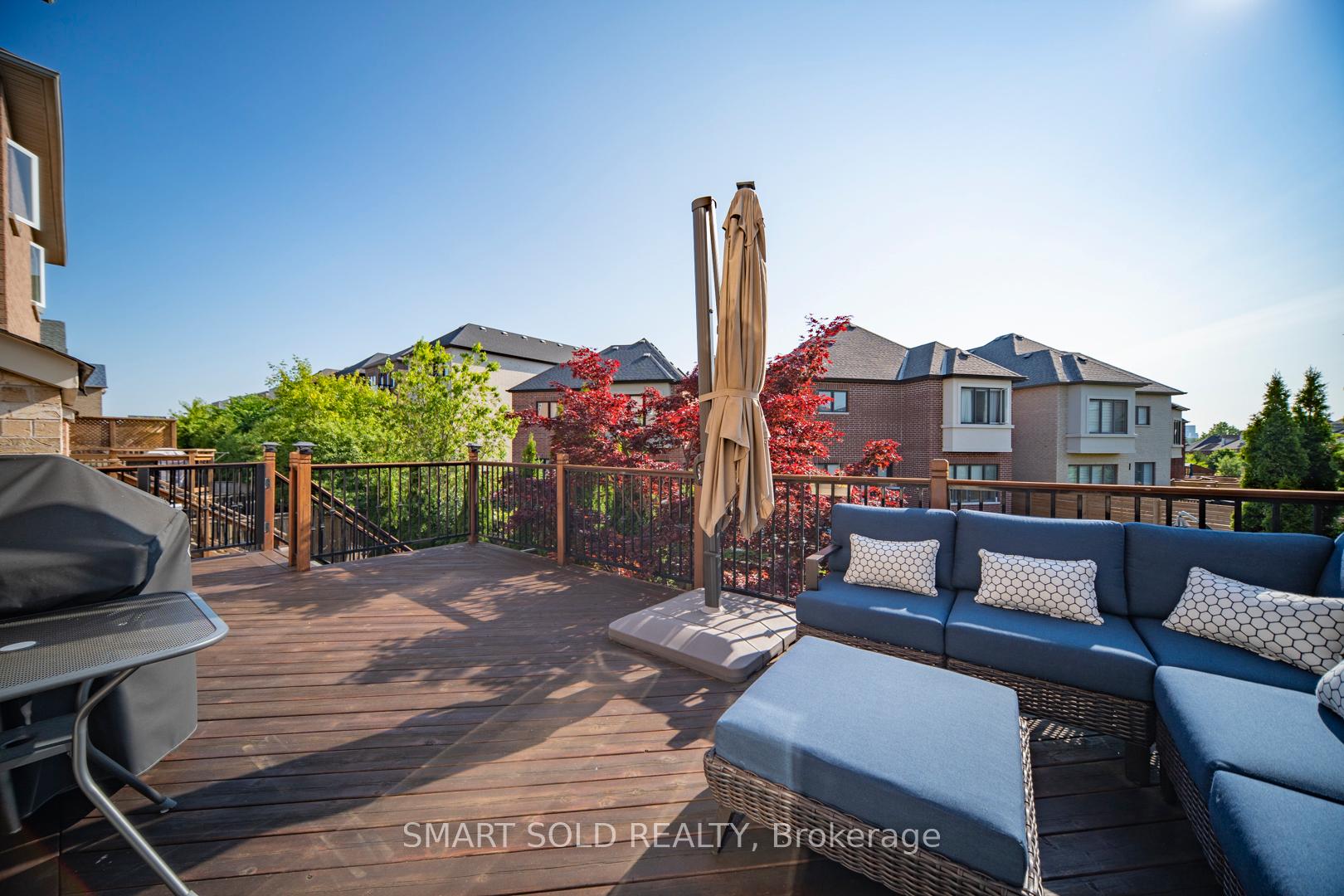 Photo 24 of 51 Dewpoint Road, Vaughan, Patterson — HOMEH